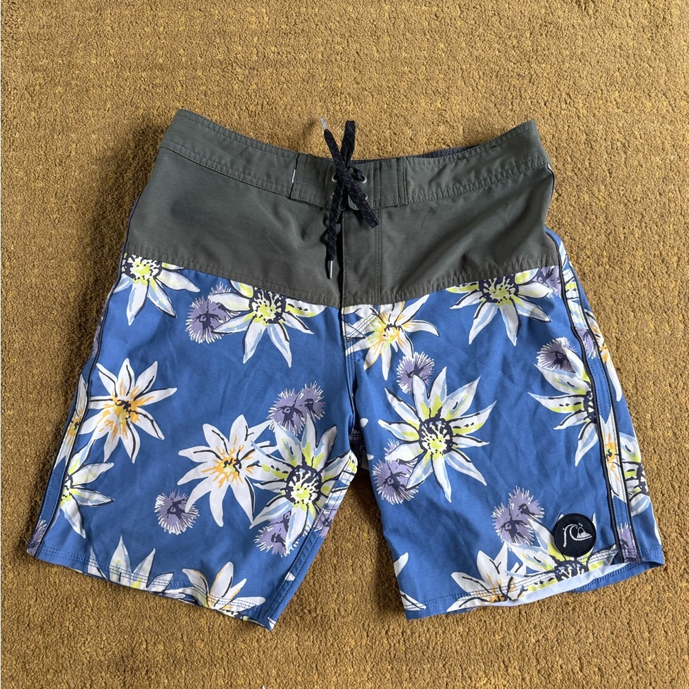 Quiksilver 31 Sur Green Blue Floral Tropical Boardshorts Bathing Suit Mens